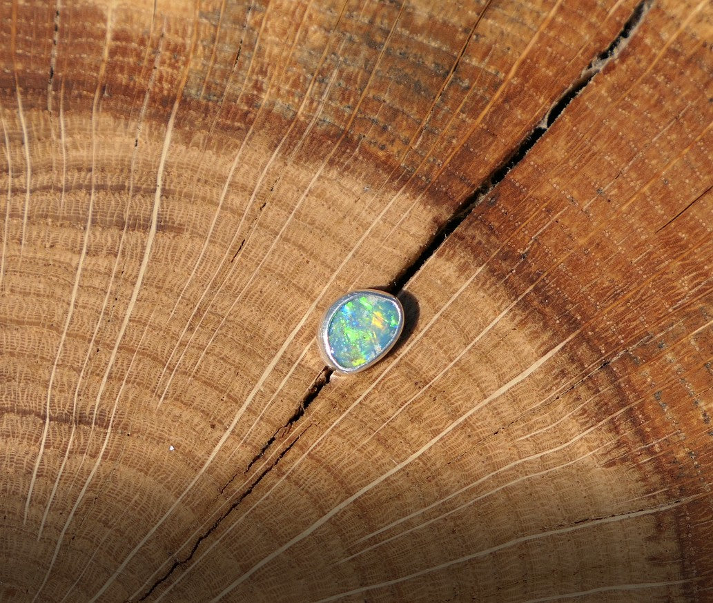 Silver tie tack with Lightning Ridge doublet
