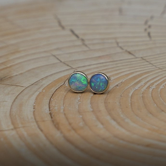 6mm 18k gold earstuds