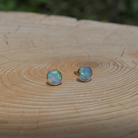6mm 18k gold earstuds