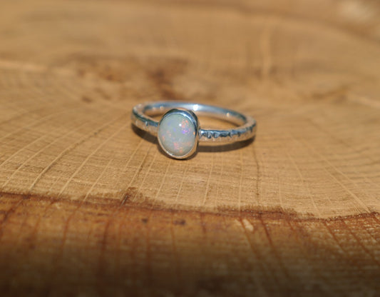 Opal ring, size P-1/2 / 8US