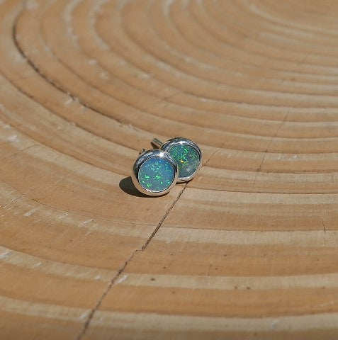 5mm silver earstuds