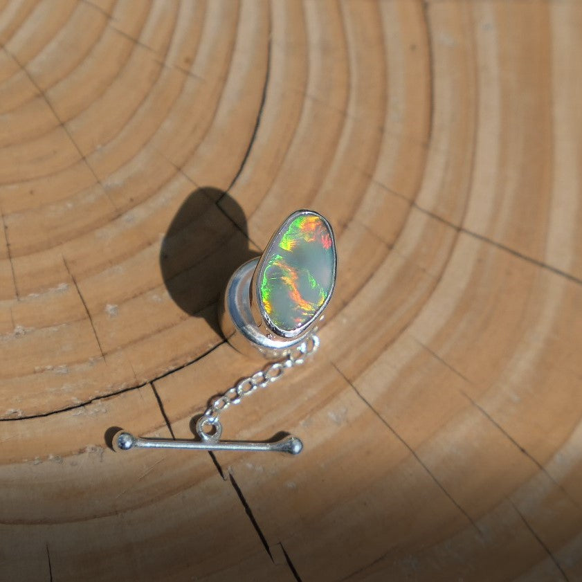 Coober Pedy doublet silver tie tack