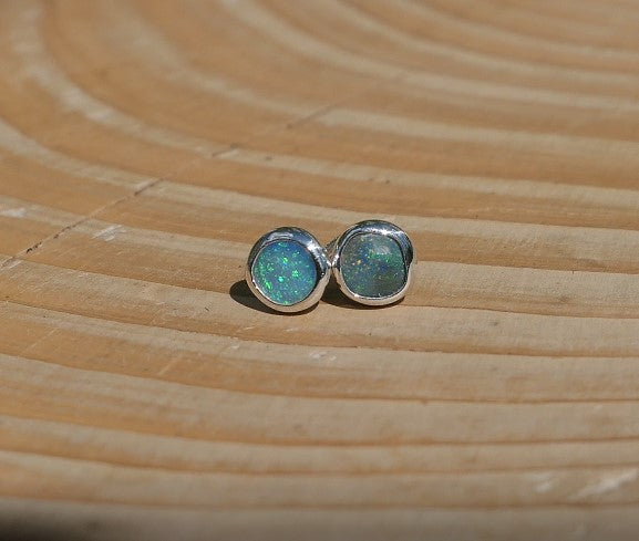 5mm silver earstuds