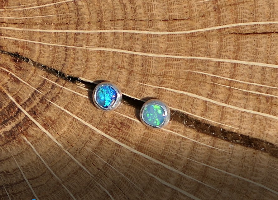 4mm silver solid opal earstuds
