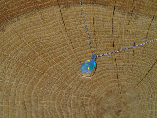 Lightning Ridge doublet silver pendant