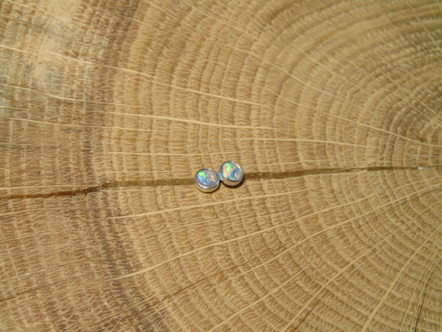 4mm silver earstuds