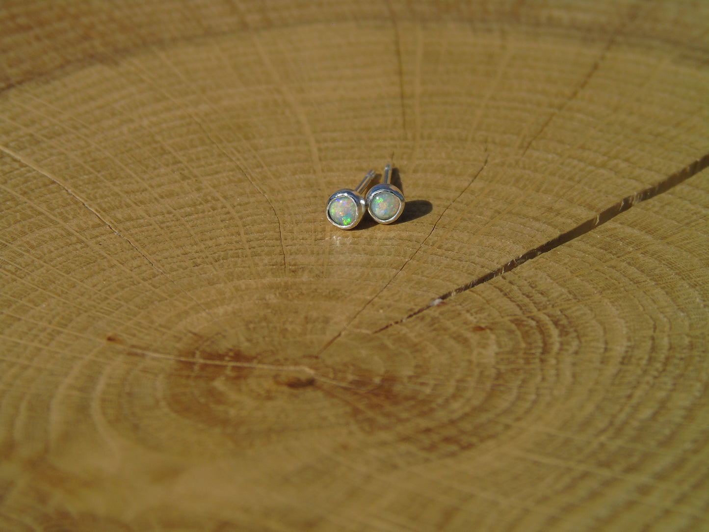 3mm silver earstuds