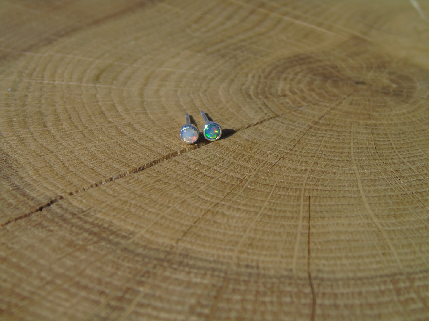 3mm silver earstuds