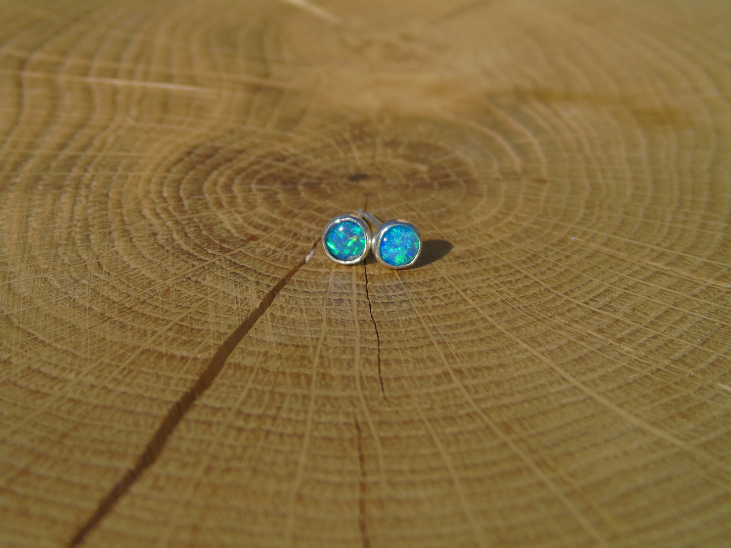 4mm silver earstuds