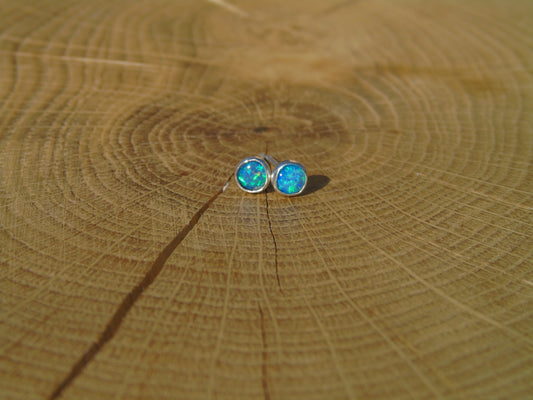 4mm silver earstuds