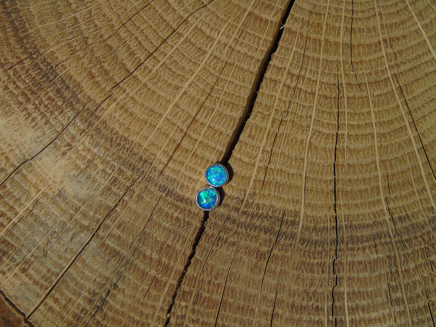 4mm silver earstuds