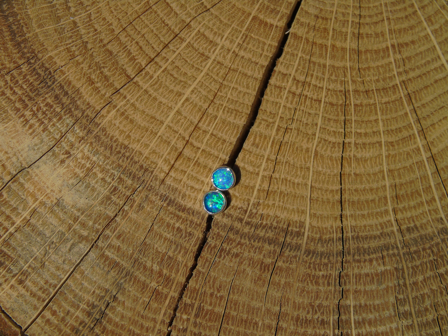 4mm silver earstuds