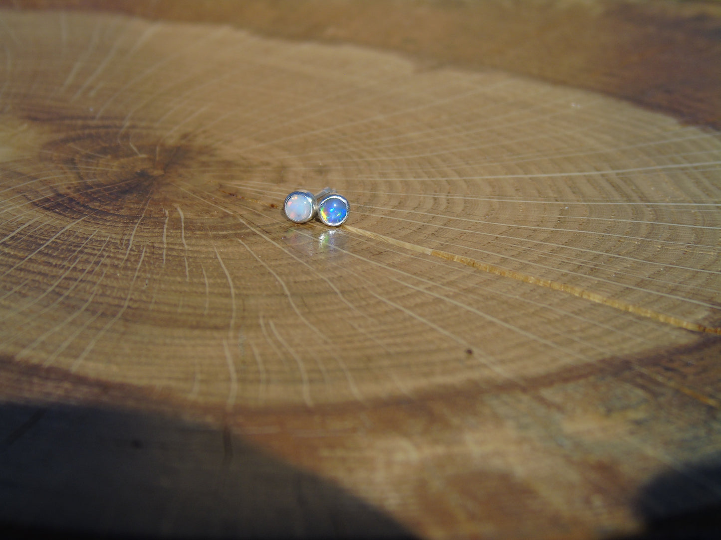 3mm silver earstuds
