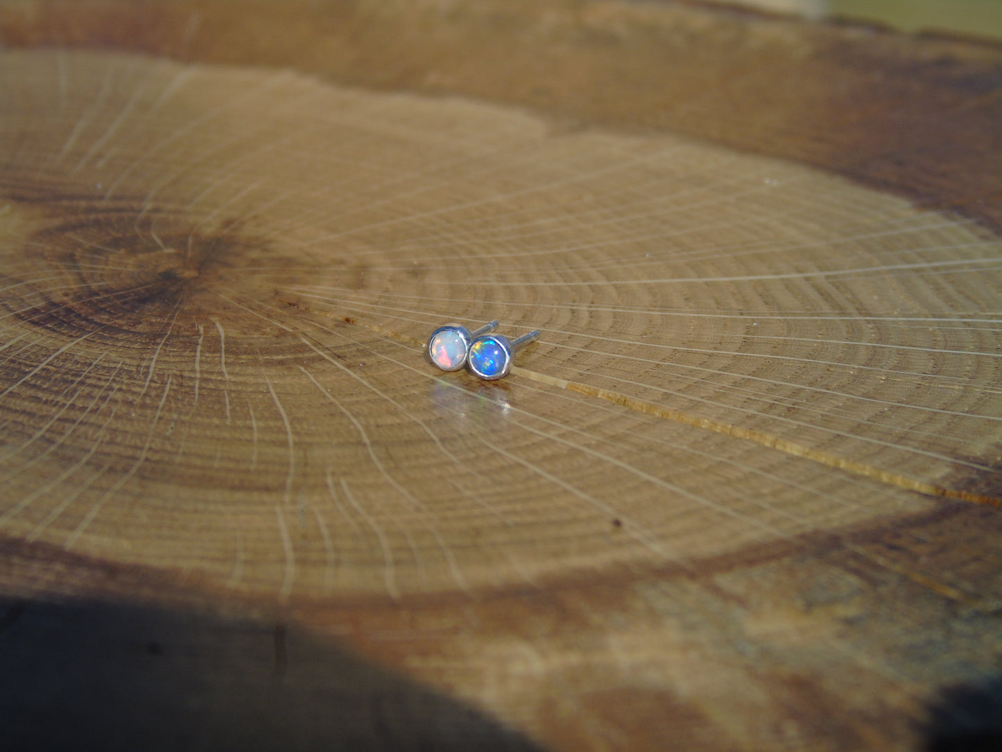 3mm silver earstuds