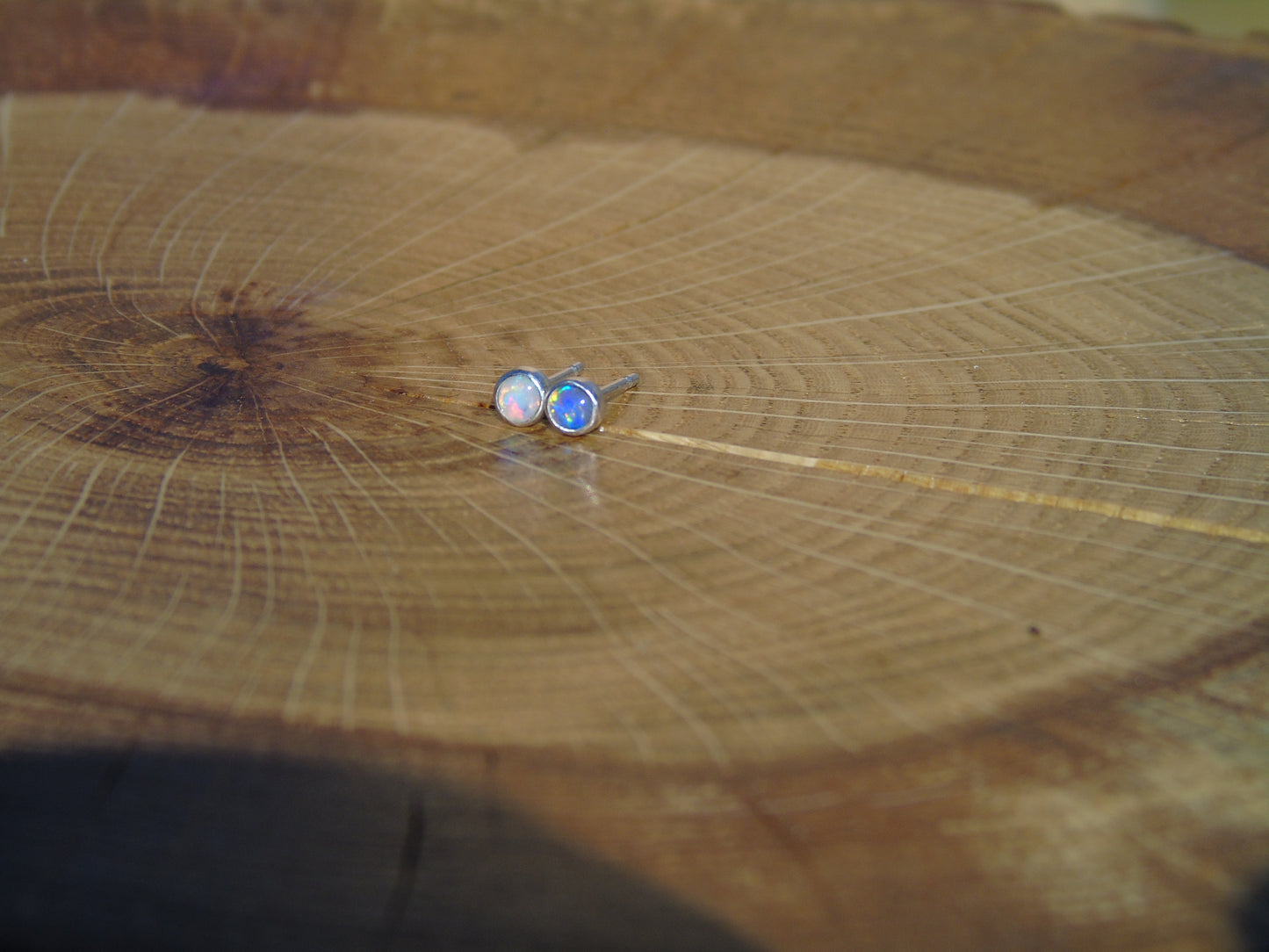 3mm silver earstuds