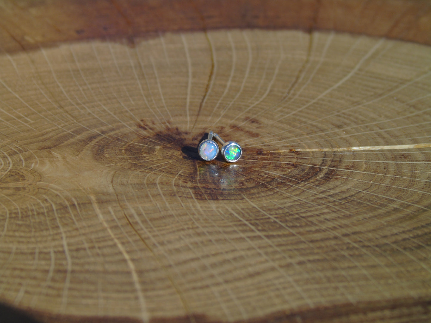 3mm silver earstuds