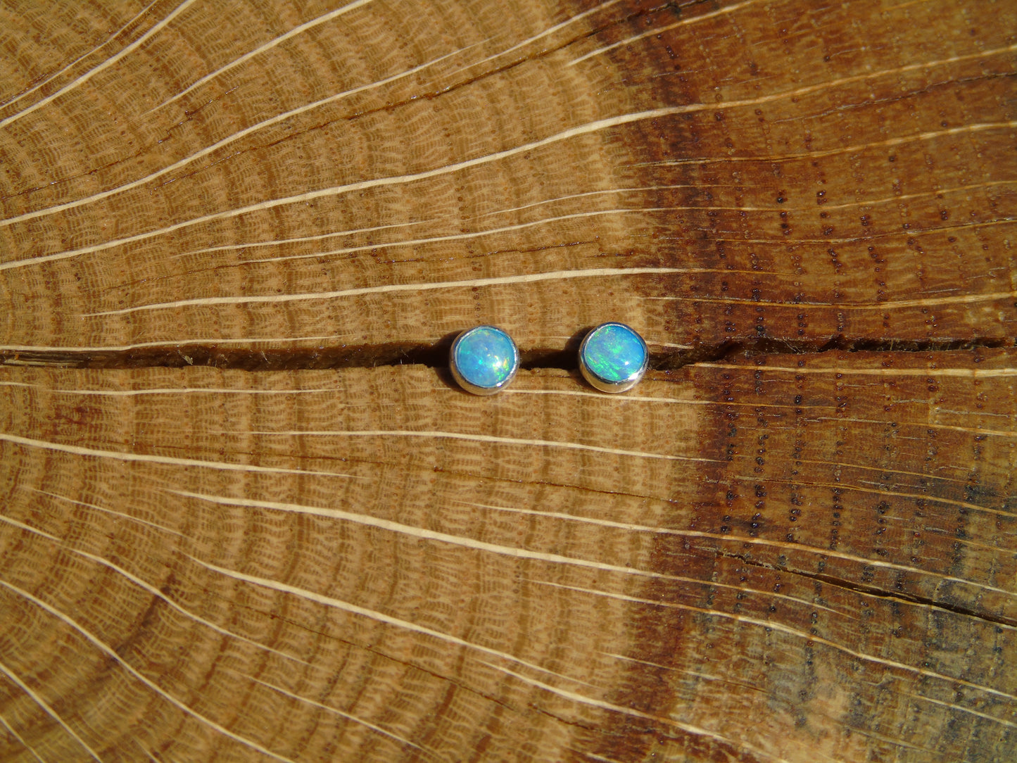 4mm silver earstuds