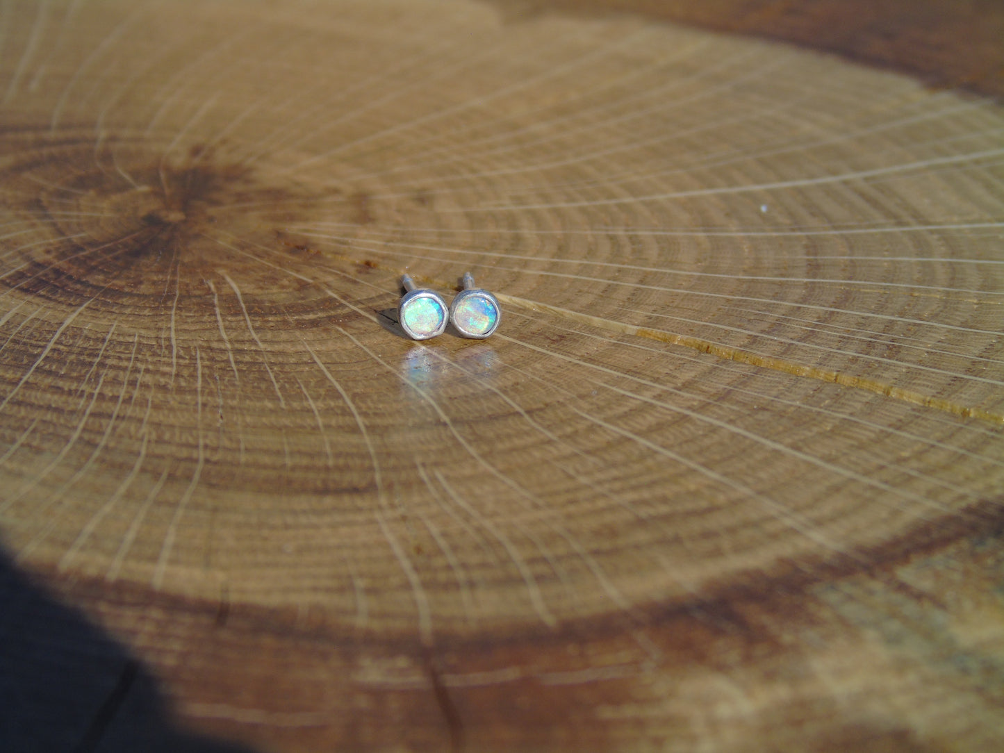 3mm silver earstuds