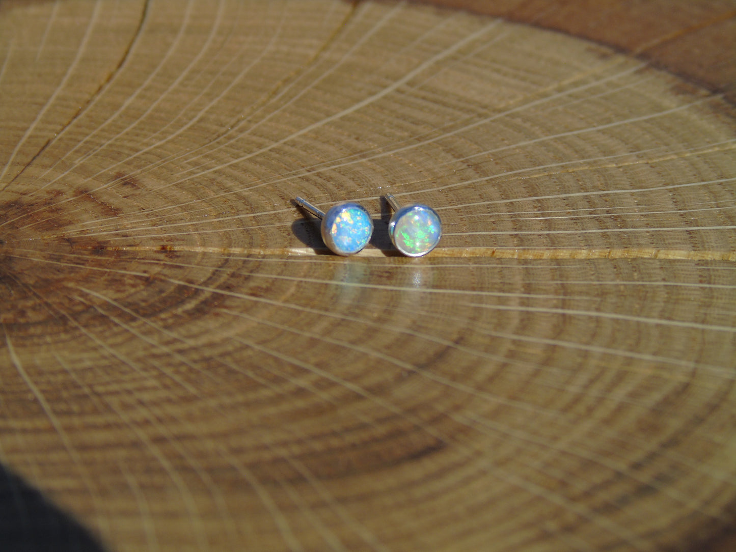 4mm silver solid opal earstuds