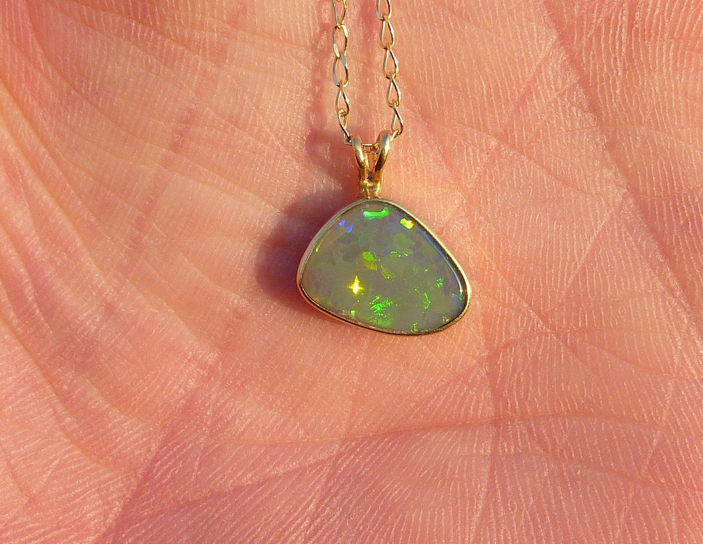 18k gold solid opal pendant