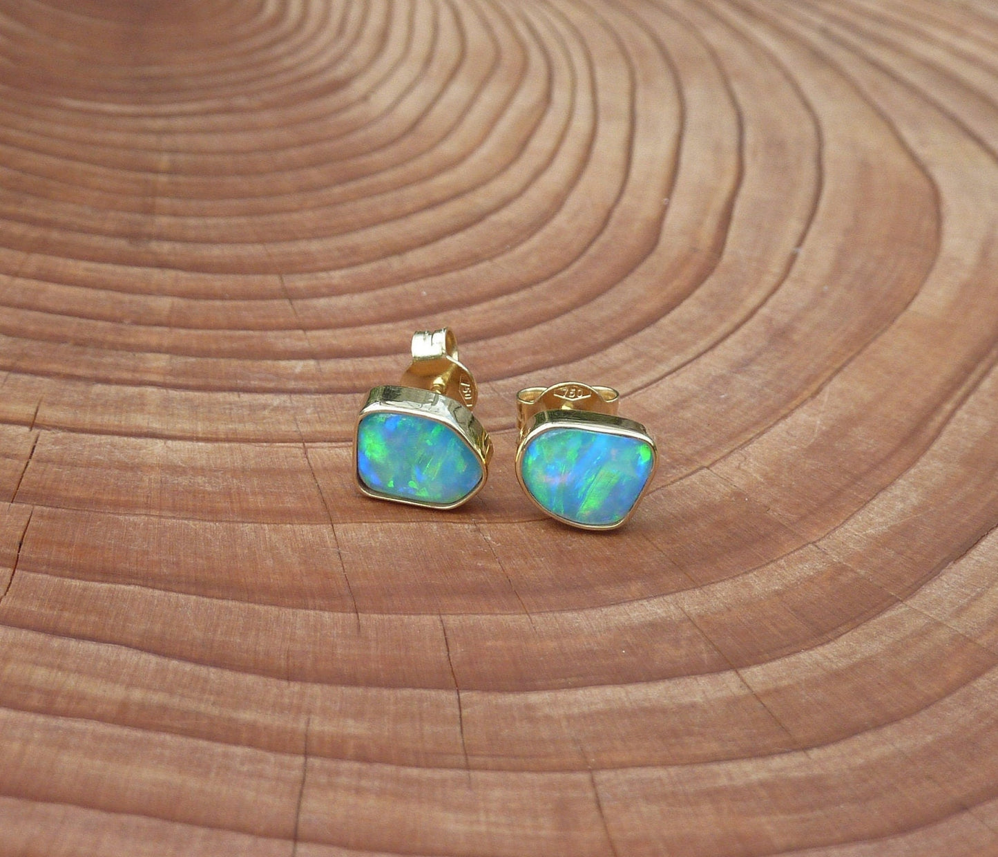 Matching 18k gold opal ear studs