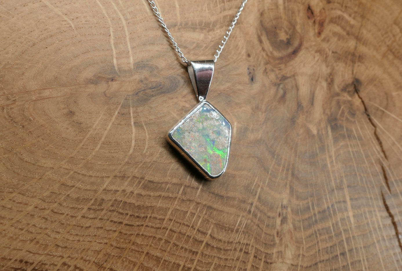 Silver Coober Pedy opal pendant