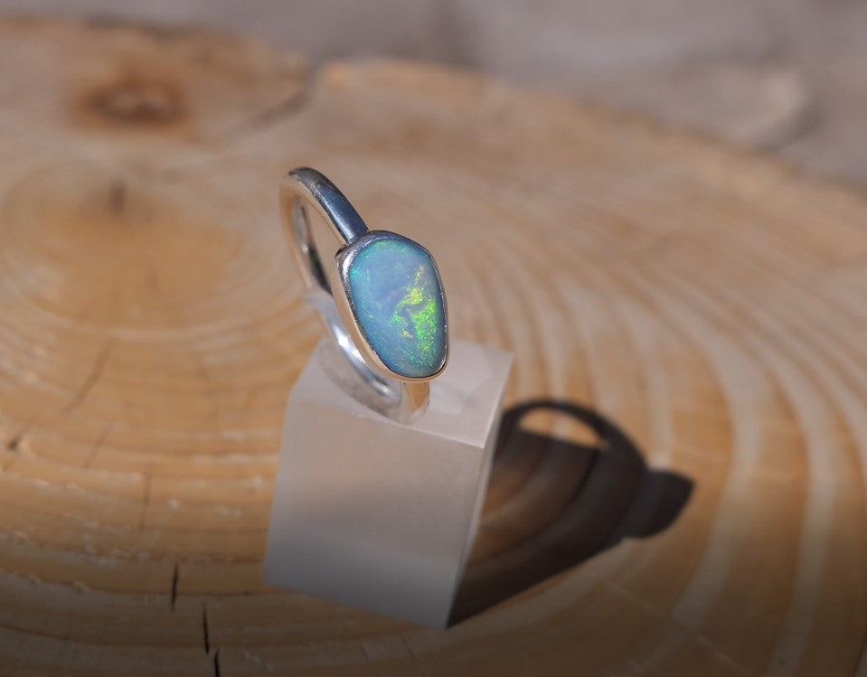 Silver opal ring, size P-1/2 - 8