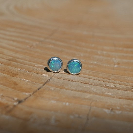 5mm silver earstuds