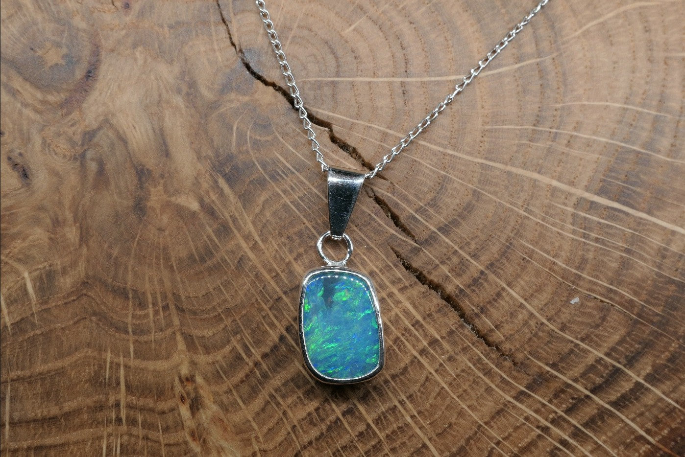 Silver Mintubi opal pendant (Copy)