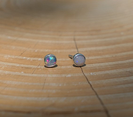 4mm silver earstuds