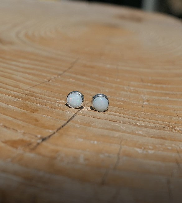 5mm silver earstuds