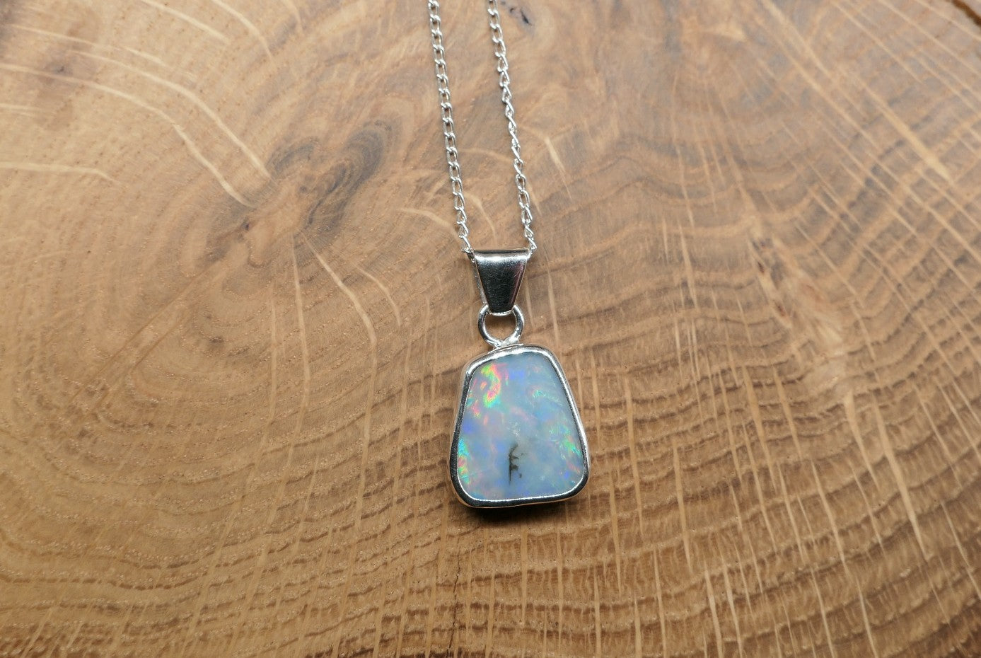 Silver Mintubi opal pendant