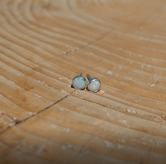 4mm silver earstuds