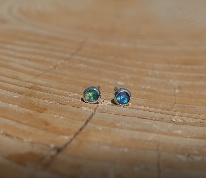 4mm silver earstuds