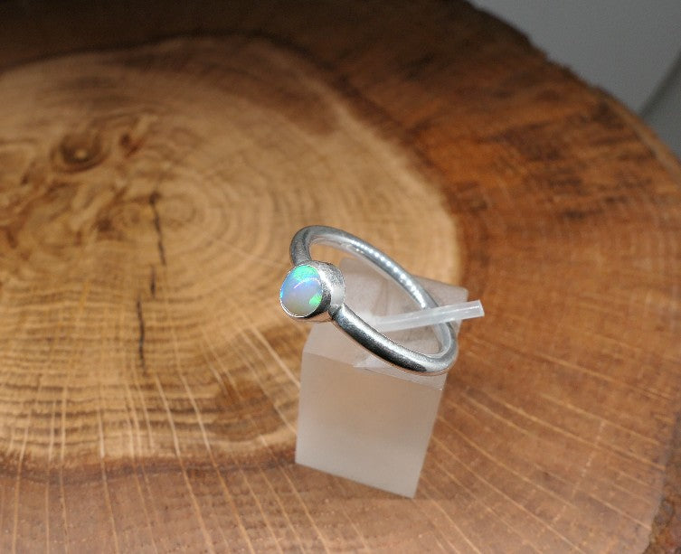 Silver Opal ring size Q / 8.25