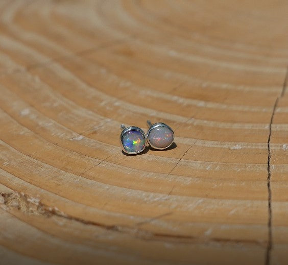 4mm silver earstuds