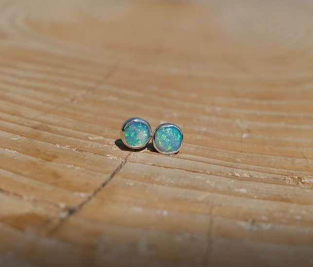 5mm silver earstuds