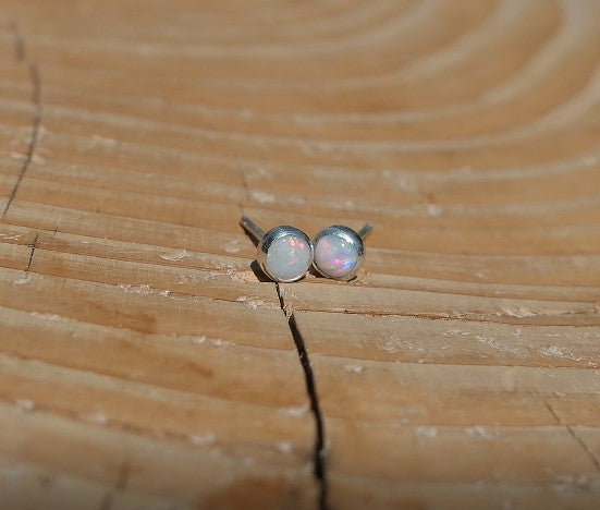 4mm silver earstuds