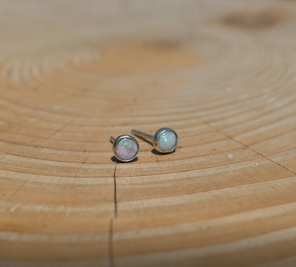 4mm silver earstuds