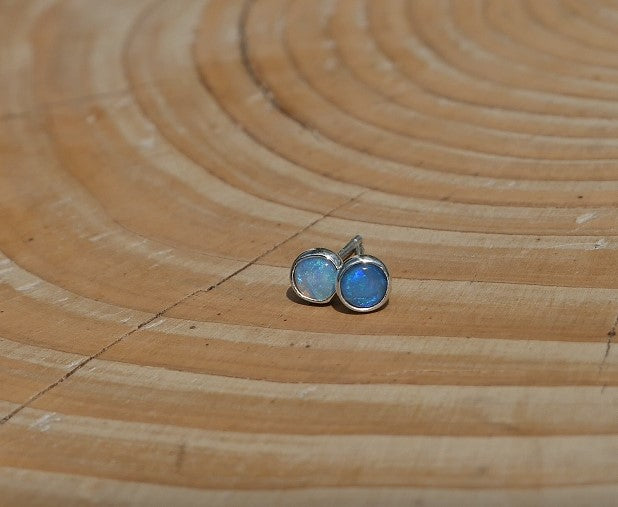 4mm silver earstuds