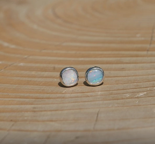 5mm silver earstuds