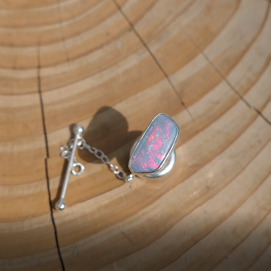 Silver tie tack with Coober Pedy doublet opal, opal is 14x6mm approx.