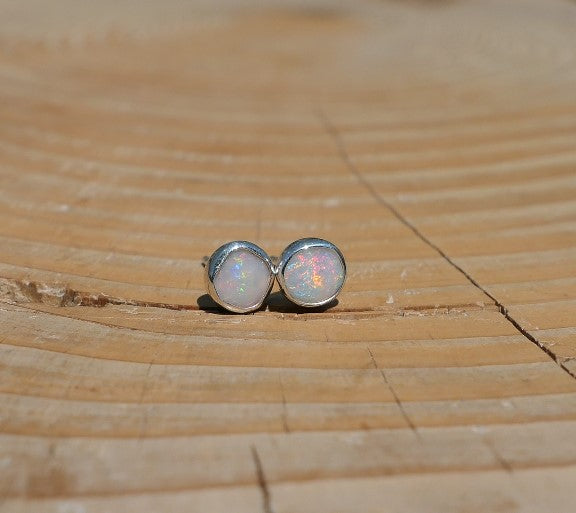 5mm silver earstuds