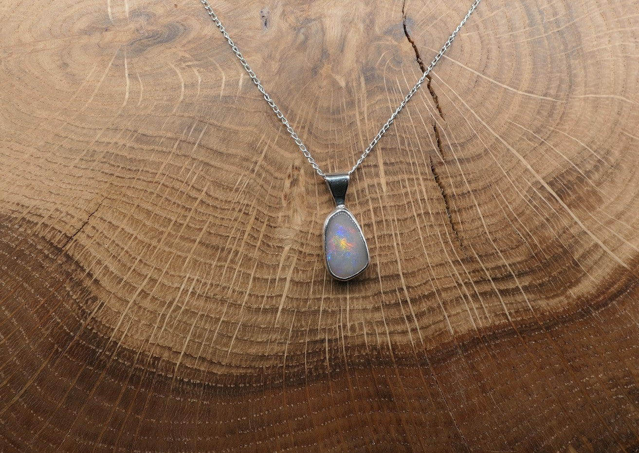 Silver Mintubi opal pendant