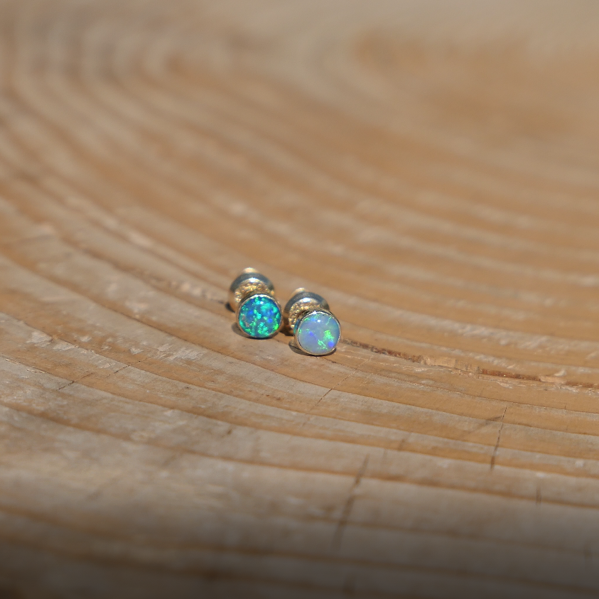 4mm 14k gold earstuds