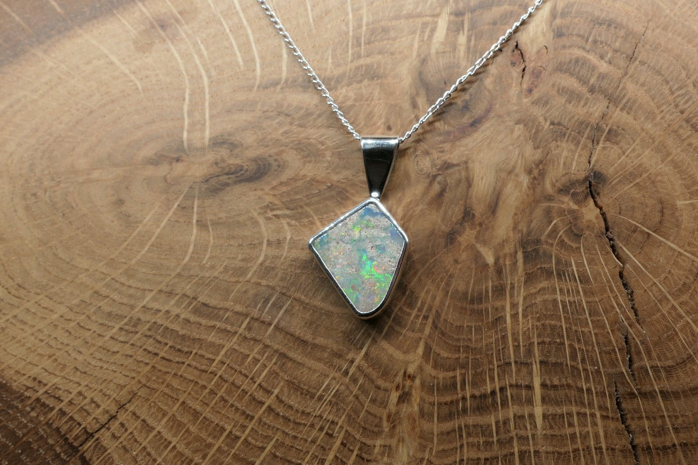 Silver Coober Pedy opal pendant