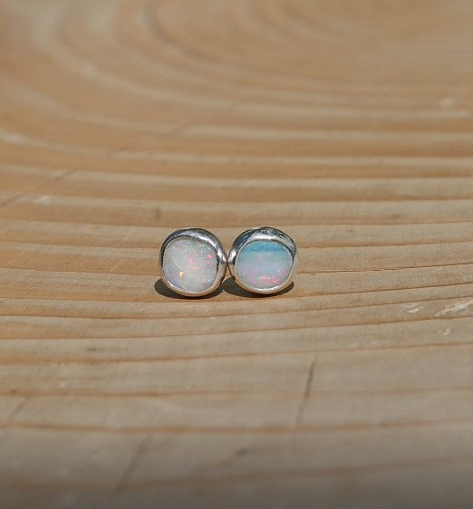 5mm silver earstuds