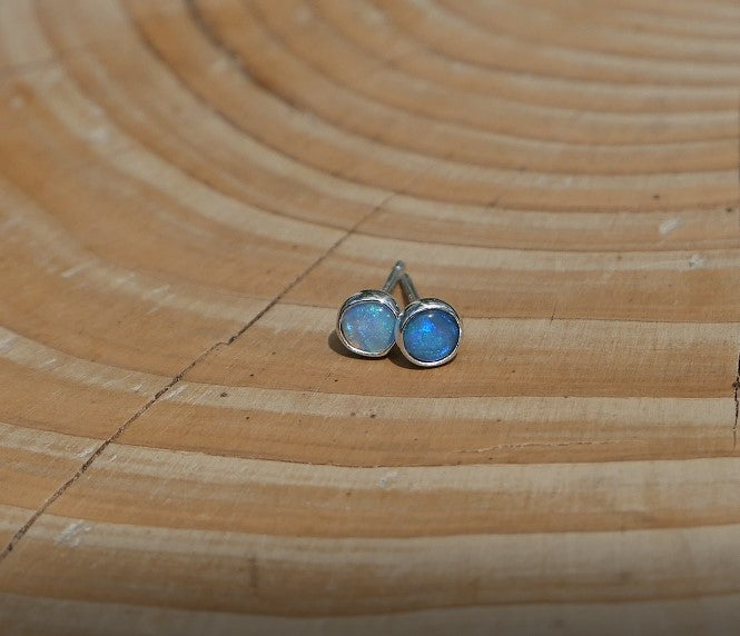 4mm silver earstuds