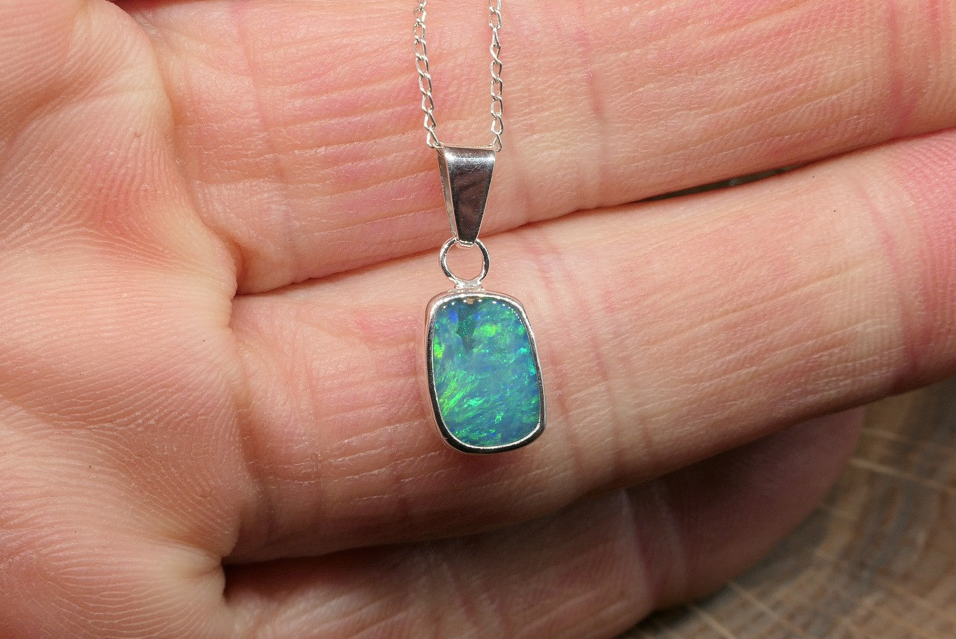Silver Mintubi opal pendant (Copy)