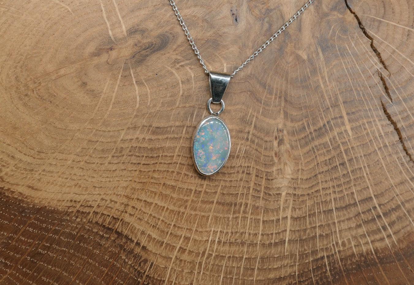 Silver Mintubi opal pendant